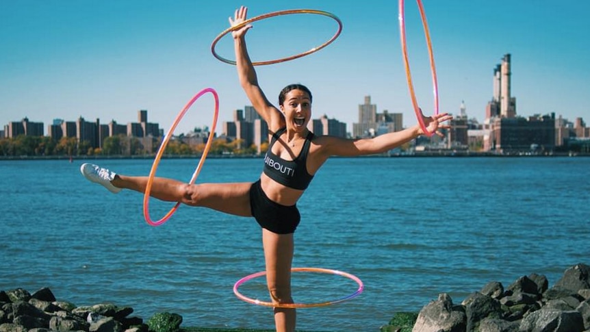 11 Extraordinary Facts About Hula Hooping 