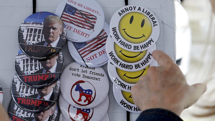 Republican buttons