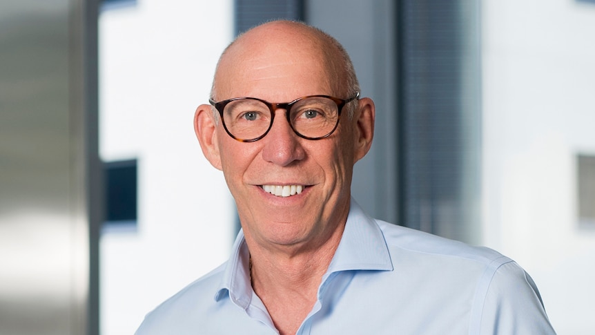 An front on head shot of Northern Territory Environmental Protection Agency chief executive Paul Vogel.