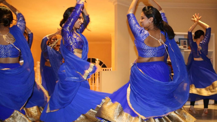 Bollywood dancers