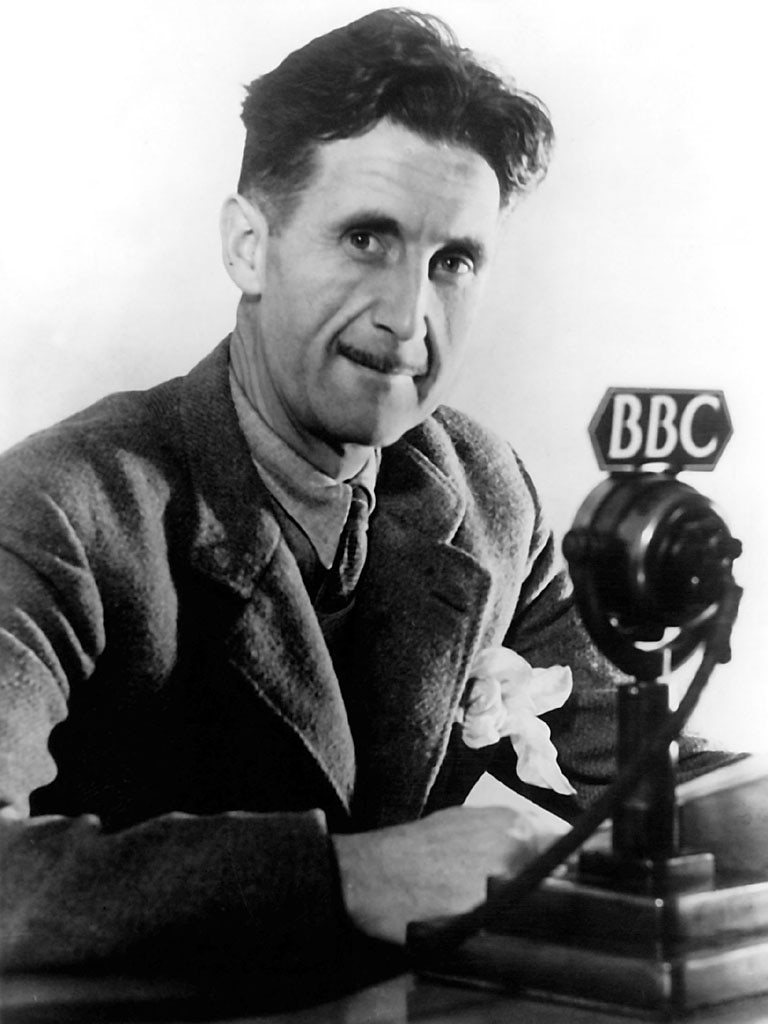 Black and white photo portrait of George Orwell.