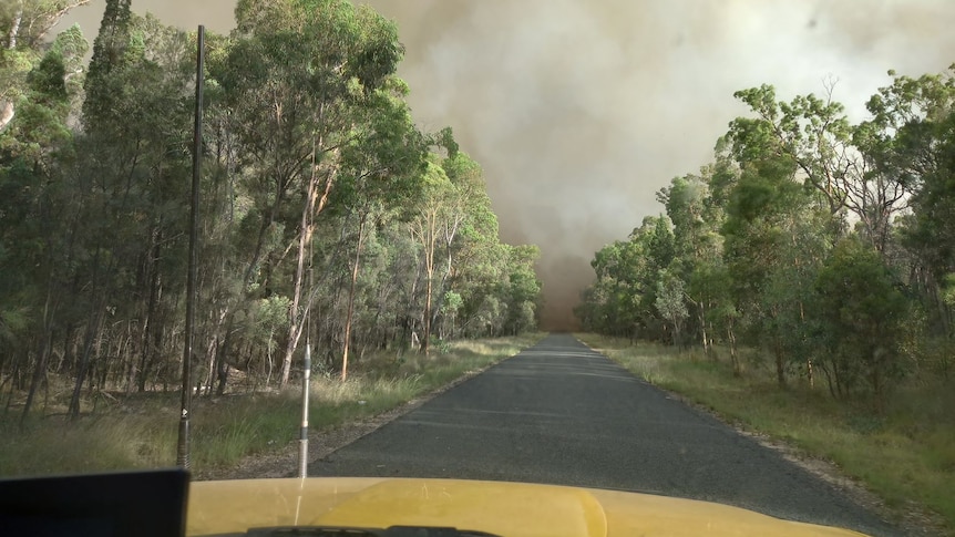 Smoke from the Millmerran fire seen from the road