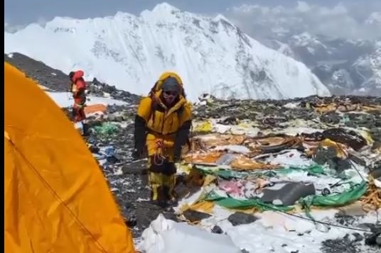 trash on mountain