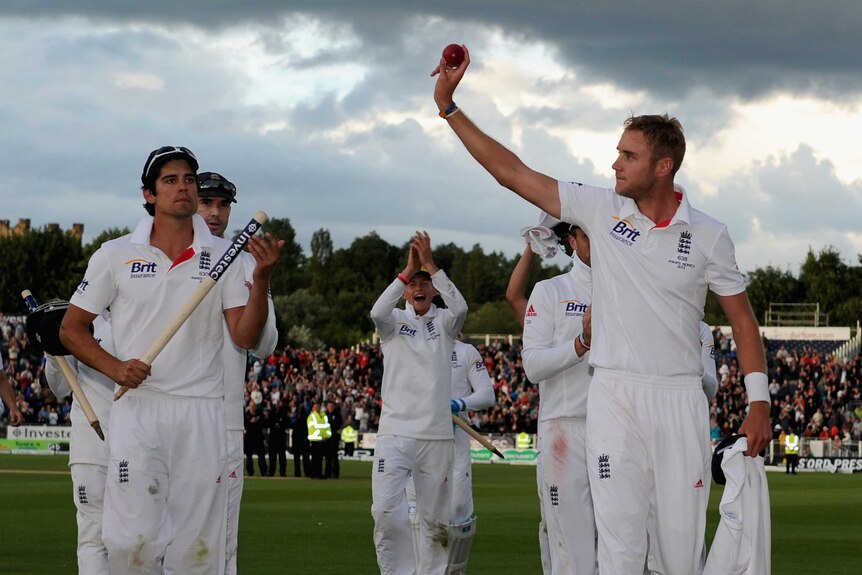 Broad thanks Durham crowd after 11-wicket match